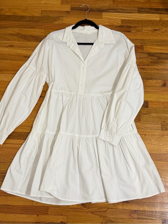 OAK + FORT Dresses & Skirts - OAK + FORT White Tiered Button-Front Long Sleeve Dress